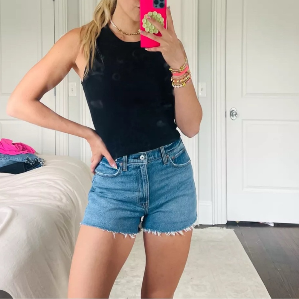 Abercrombie 90s Relaxed High Rise Cutoff Shorts